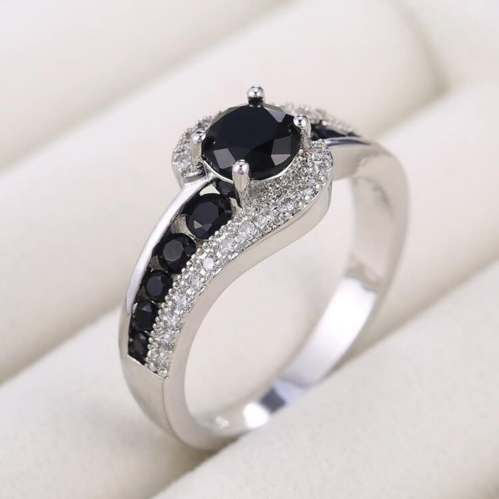 SIZE 10 STERLING SILVER PLATED RING - Picture 4 of 4